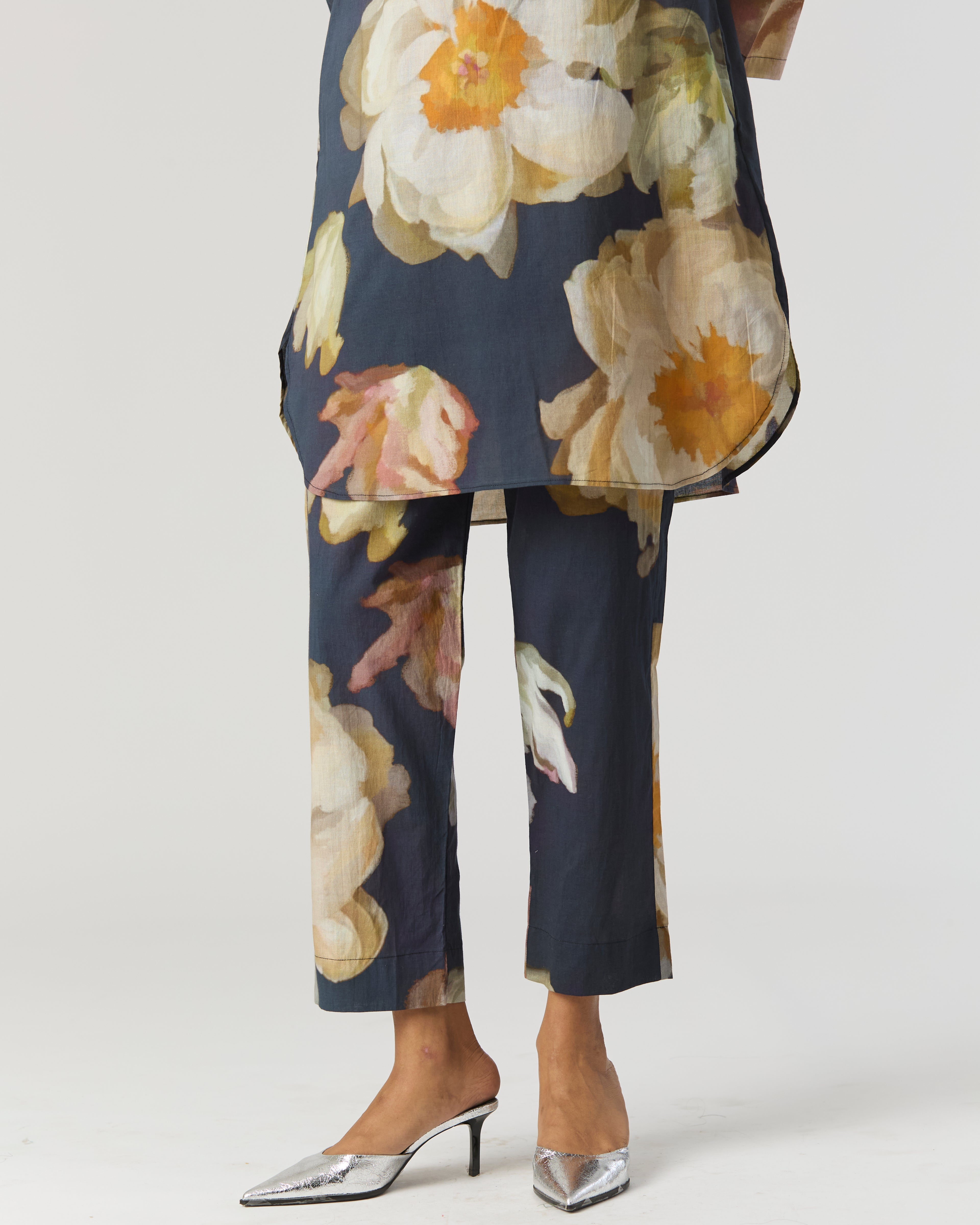 Viva Fiori Cotton Kurta Set