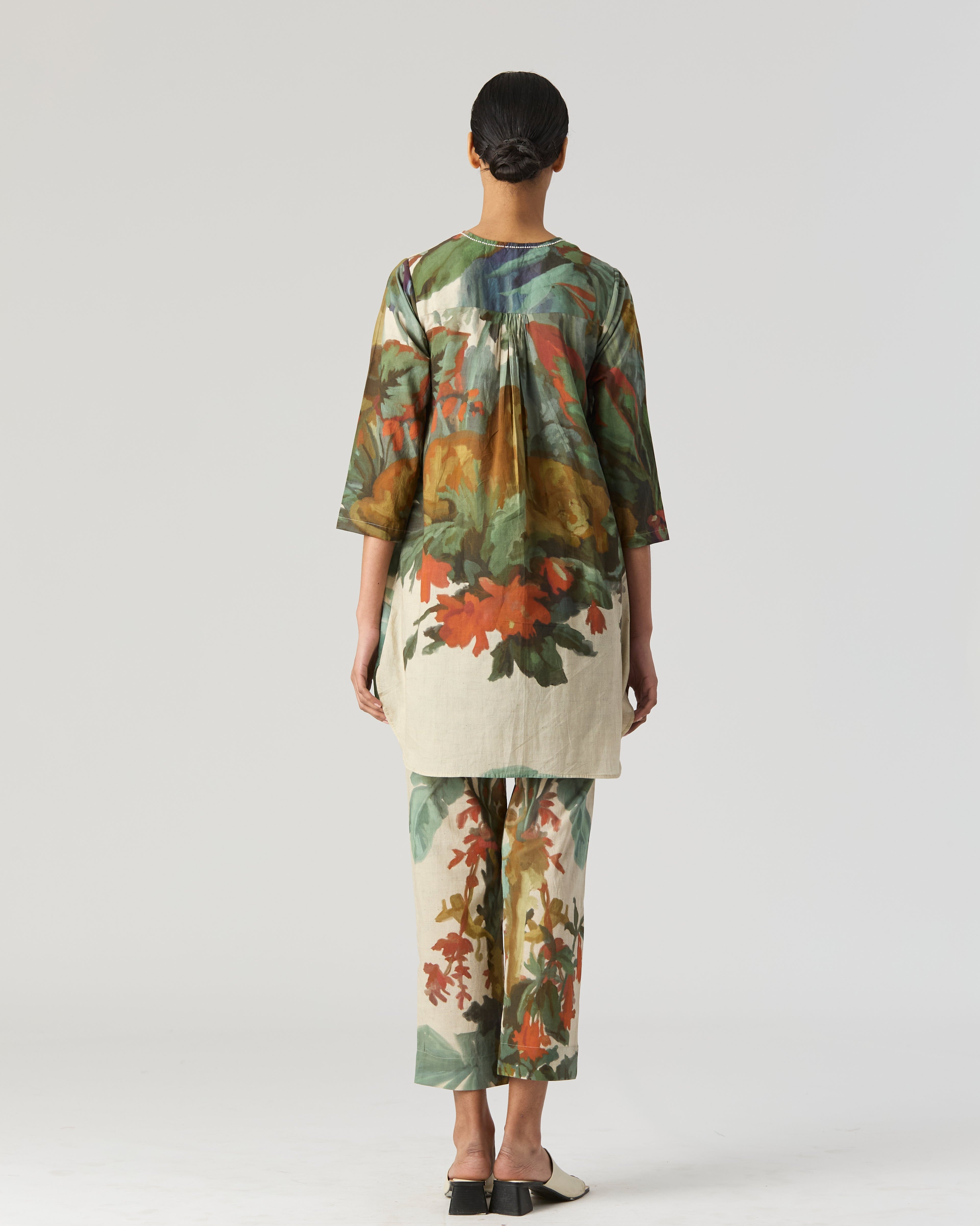 The Hunt Short Kurta Set