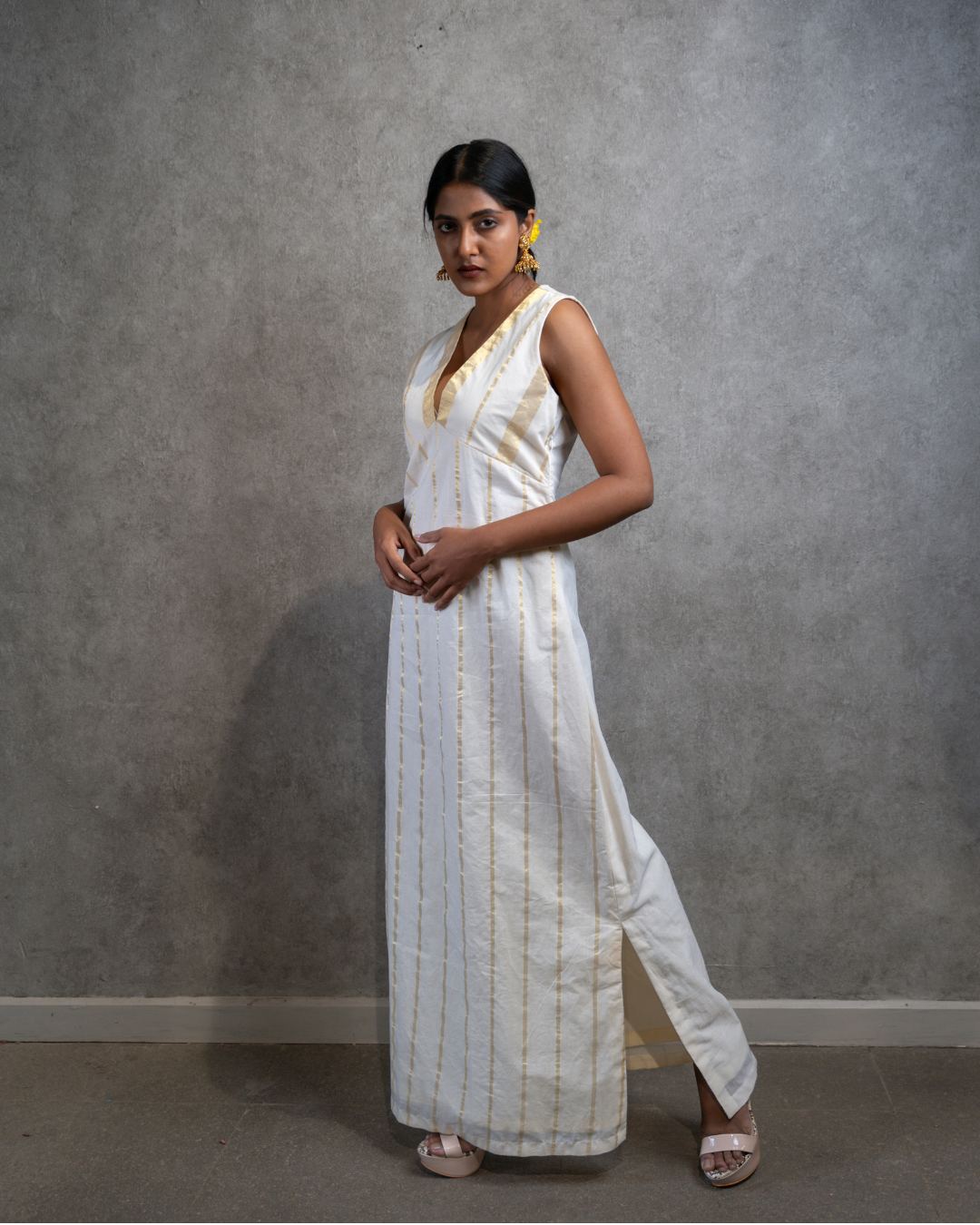 Suvarnam | Deep V-neck Kasavu Dress
