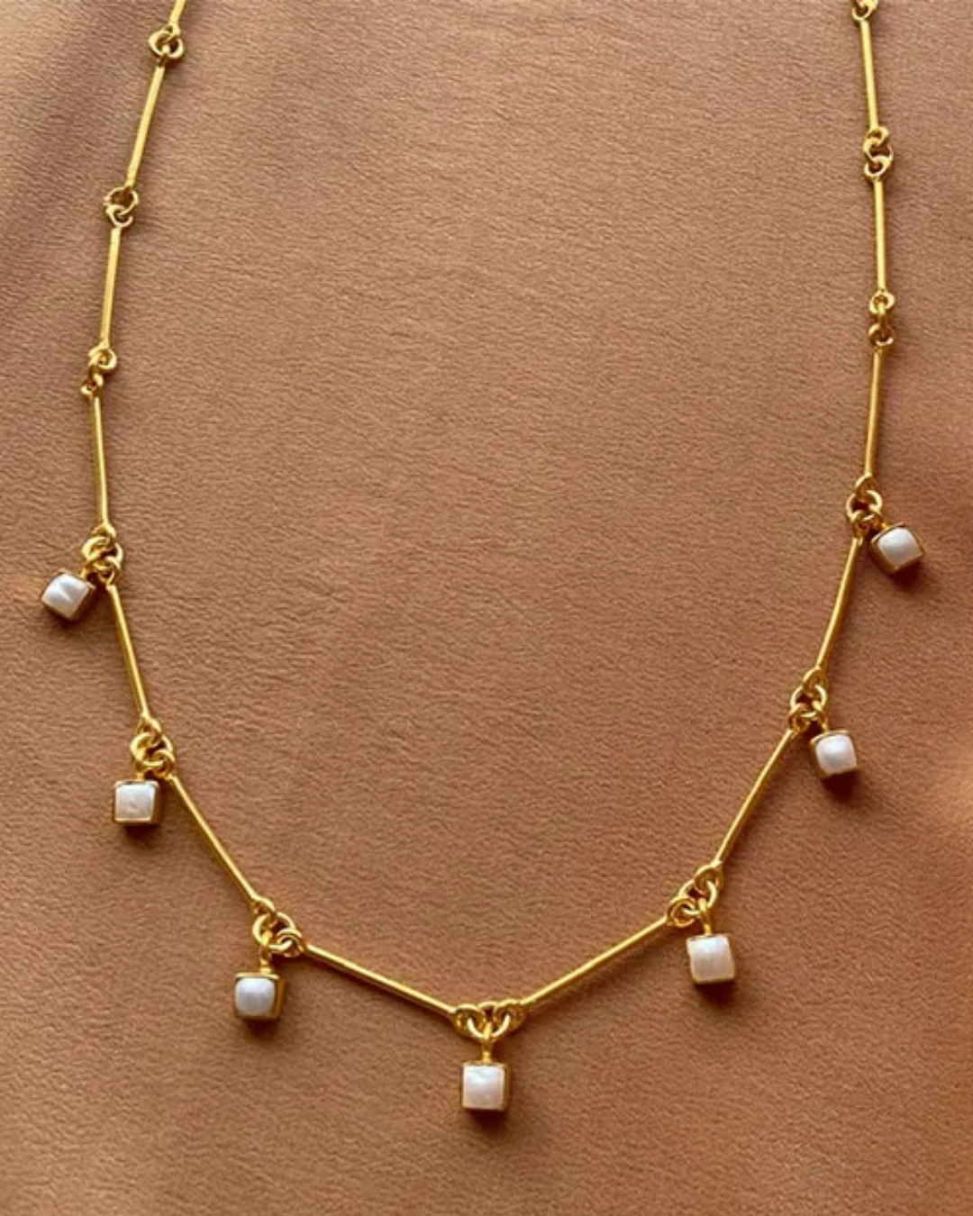 Pearl Bar Necklace