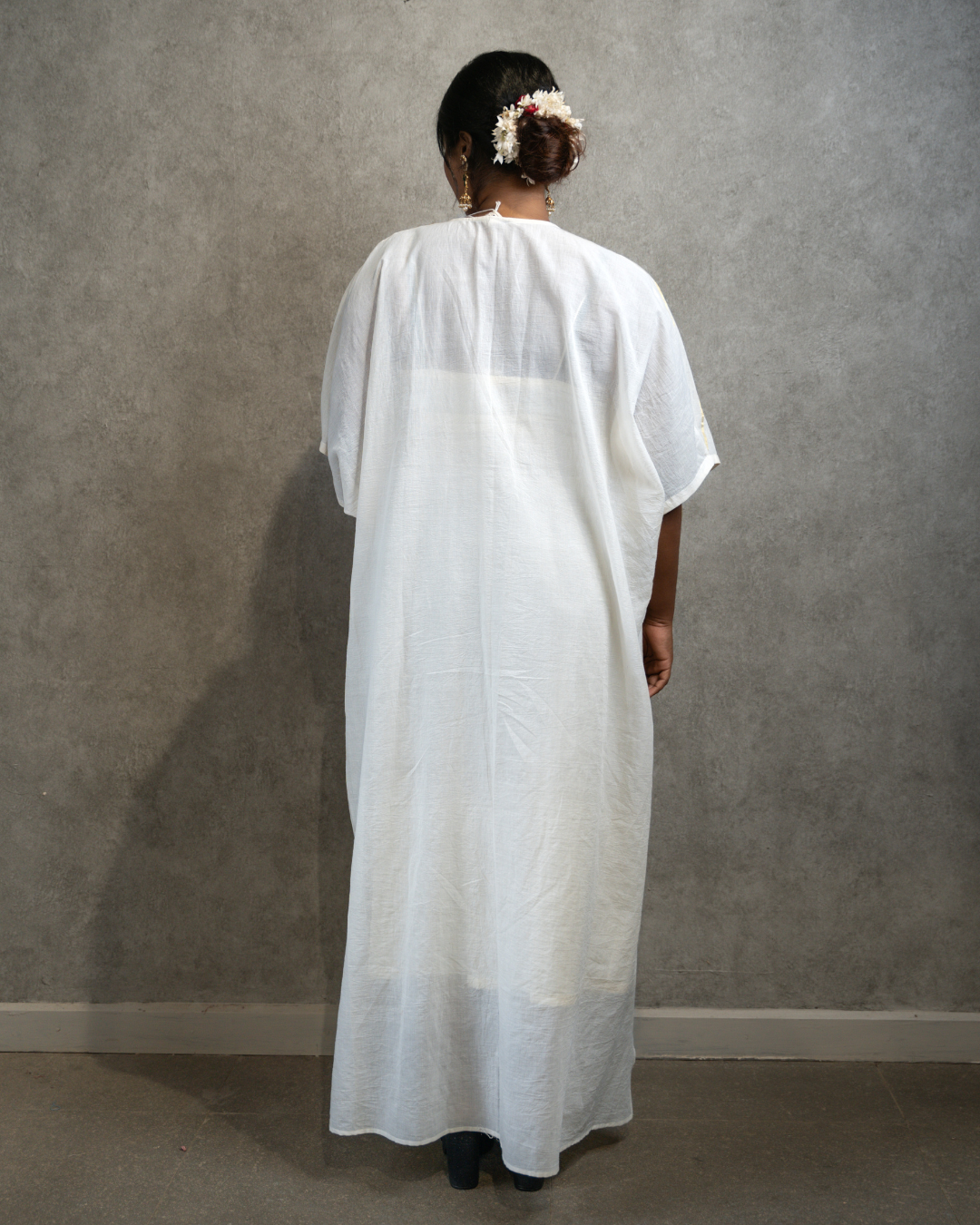 Wide-cut Kasavu Kaftan