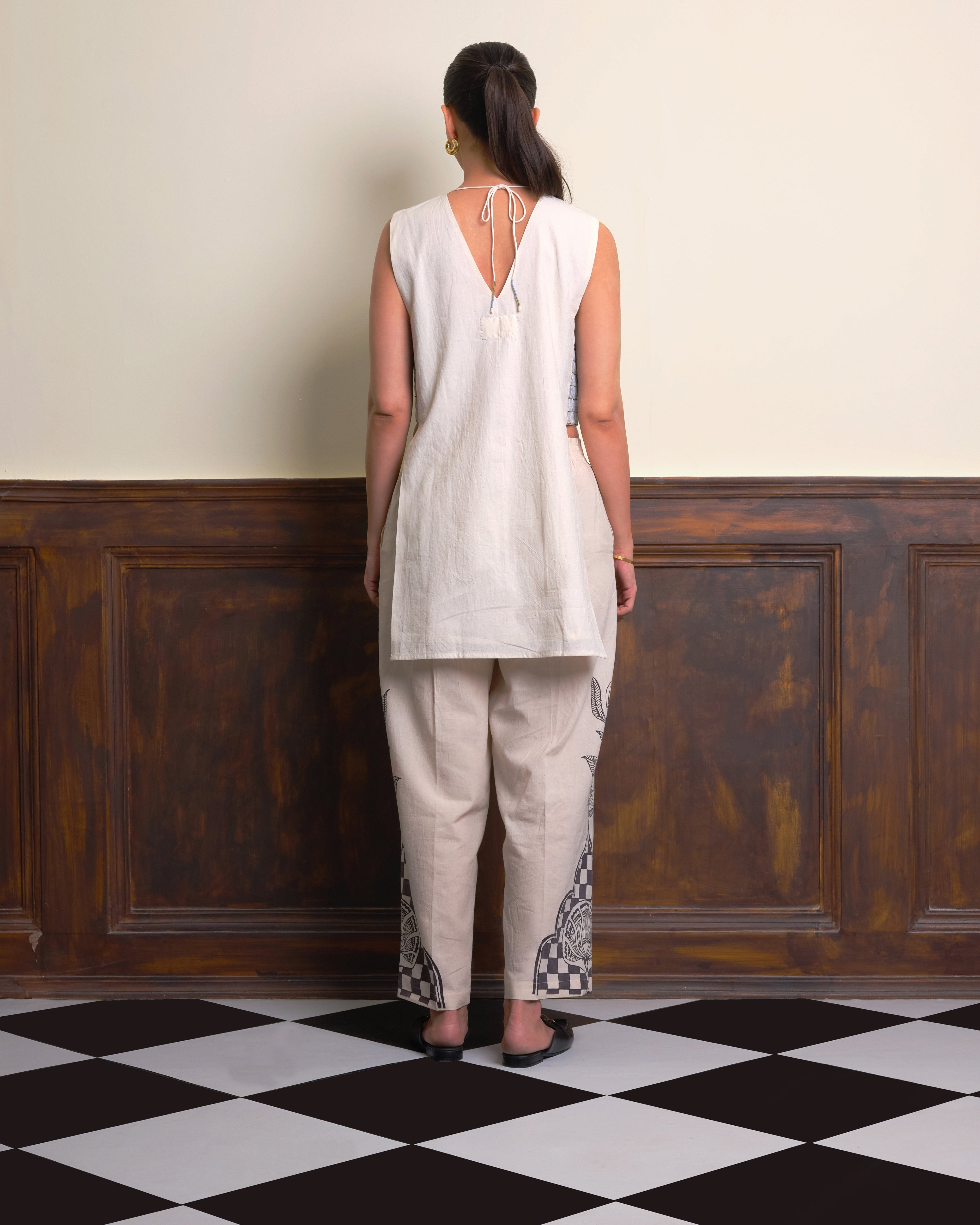 Scribbled in Threads Top