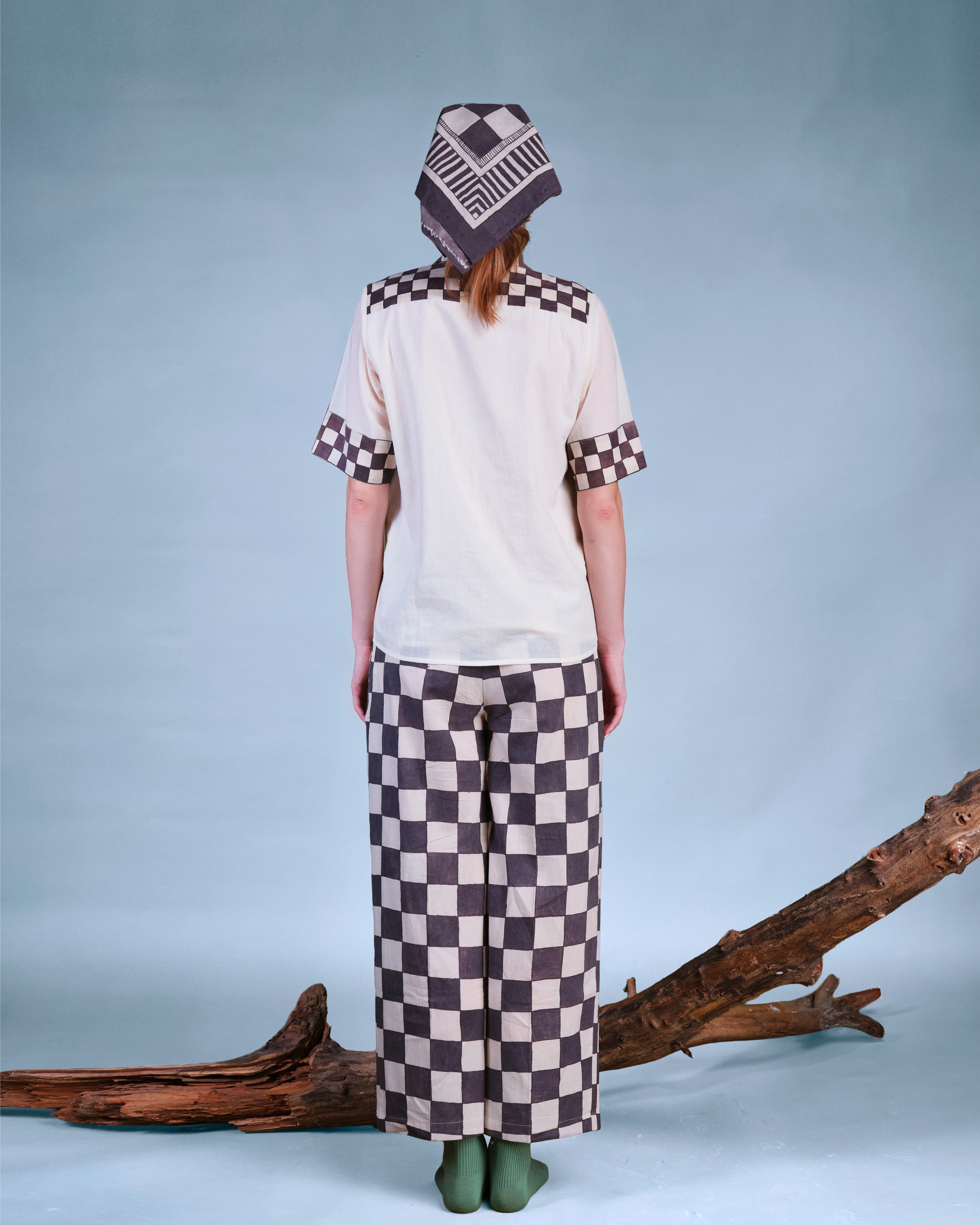 In Grid Trousers