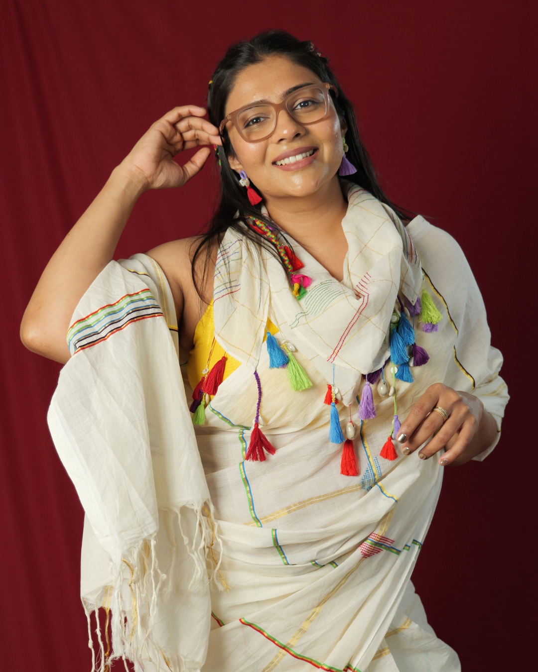 Ummukulusu Off White Scarf with Tassels