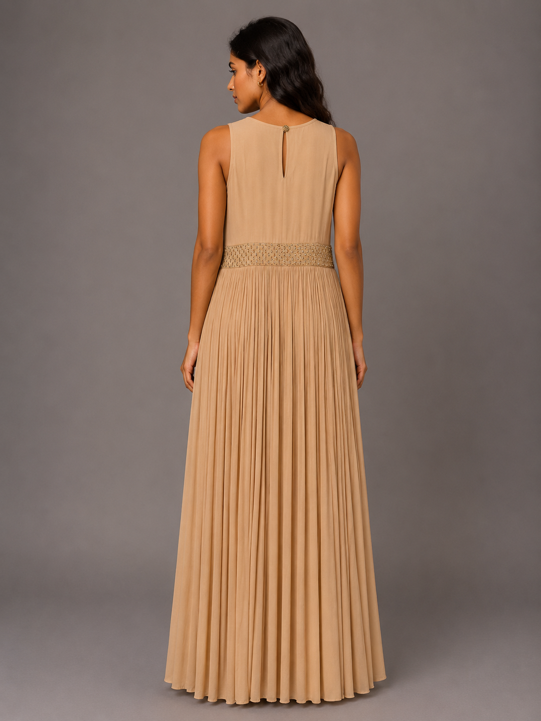 Sleeveless light gold dress
