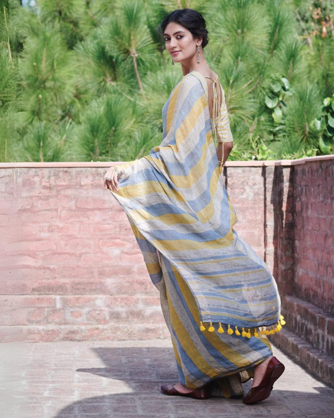 Manjiri Saree