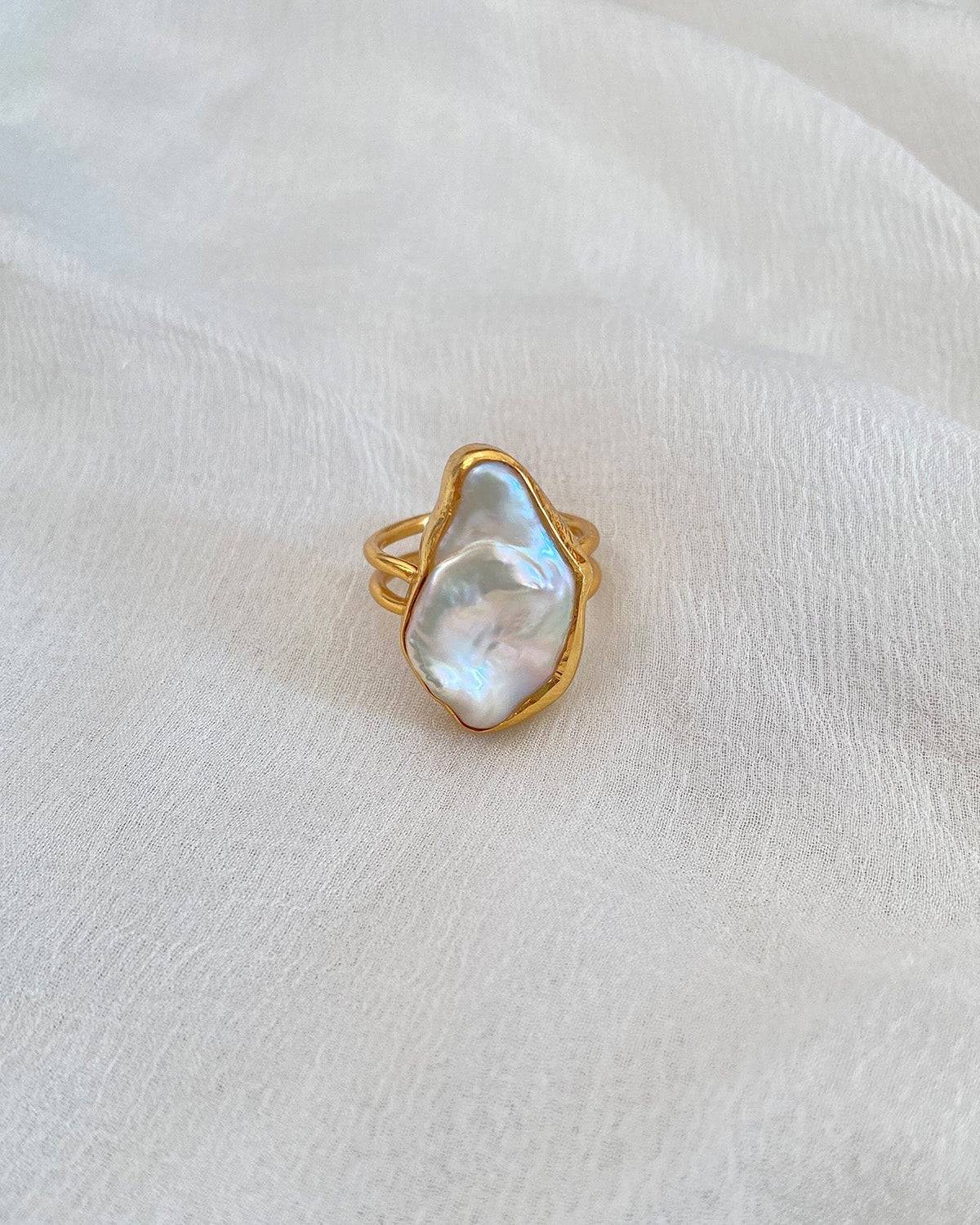 Baroque Pearl Ring