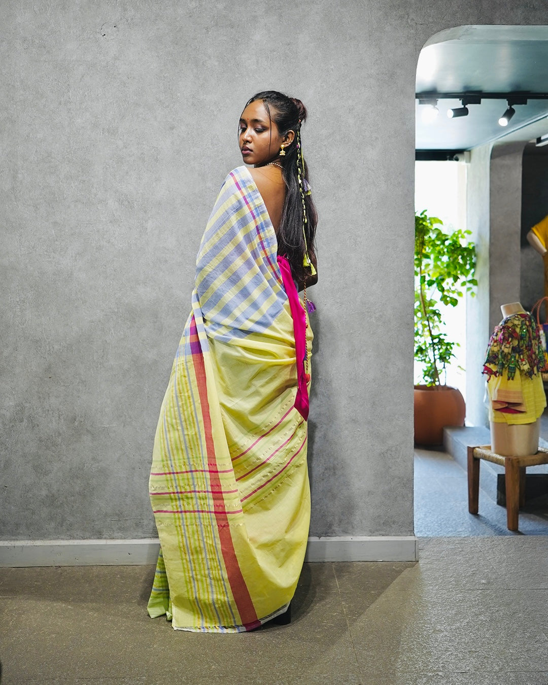 Nila Saree