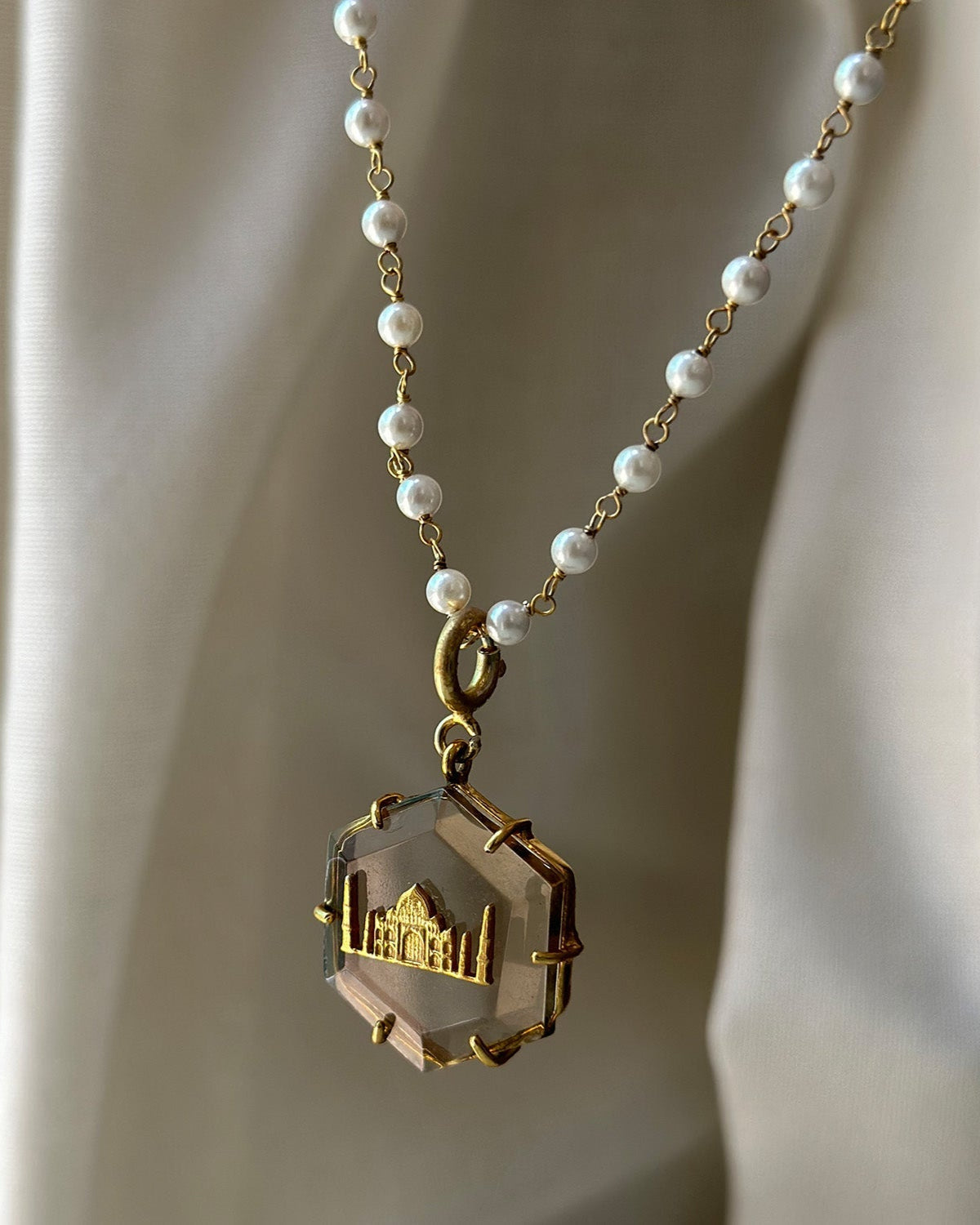 Taj Pendant