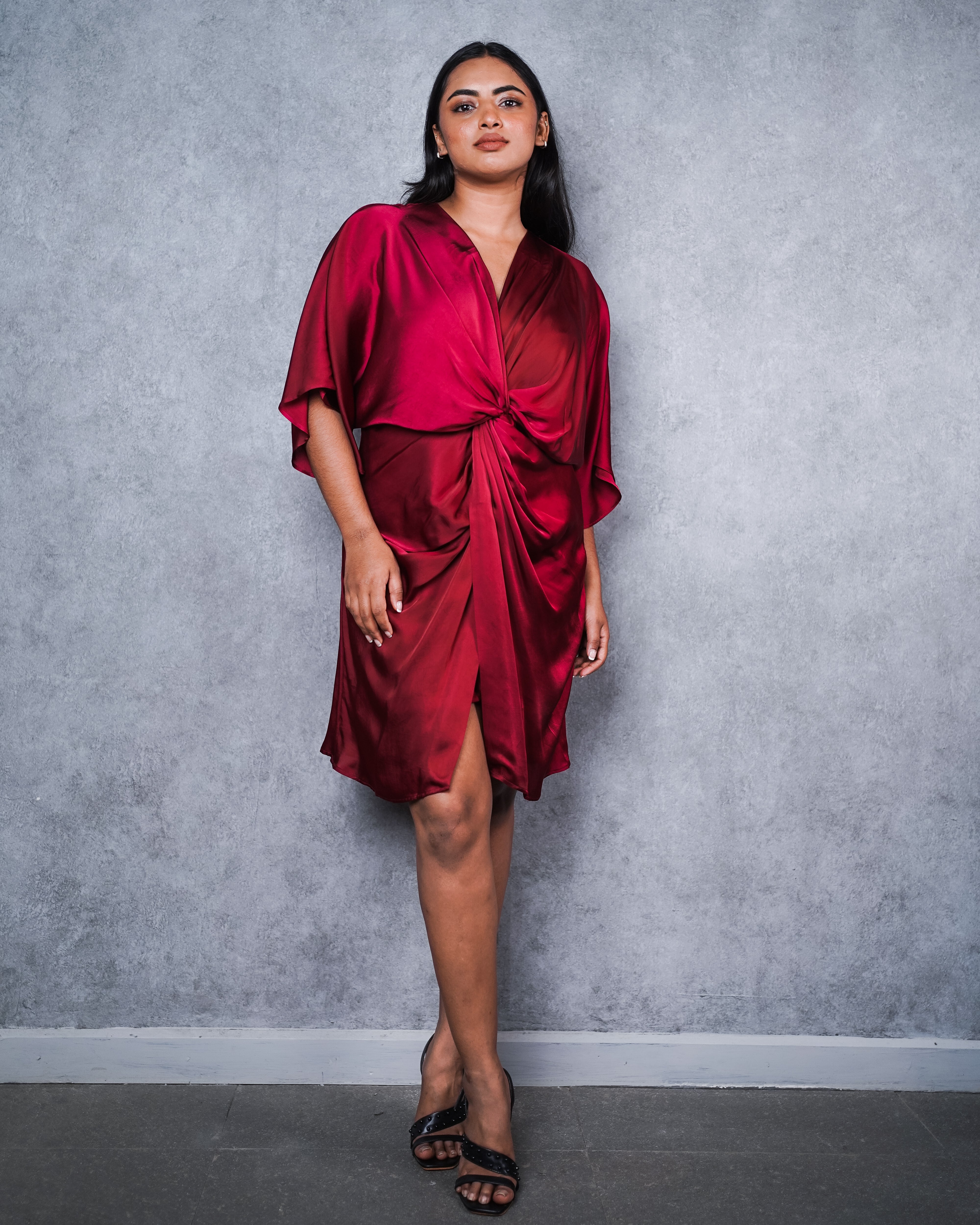 Maroon Knotted Twist Short Dress
