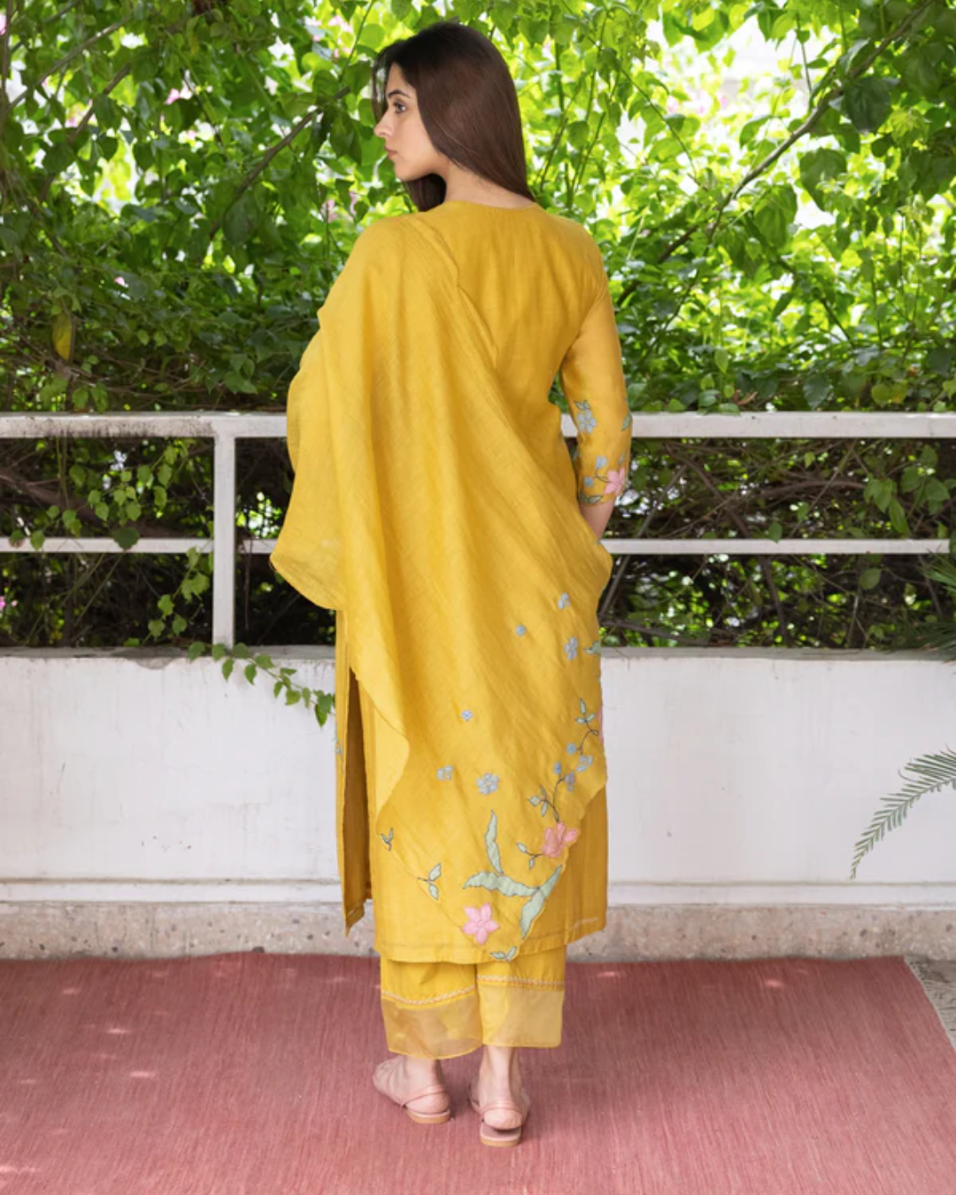 Honeycomb Applique Kurta Set