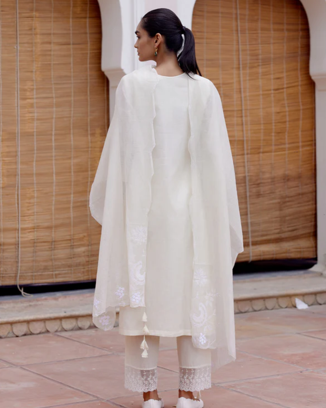 Swan Floral Embroidered Kurta Set