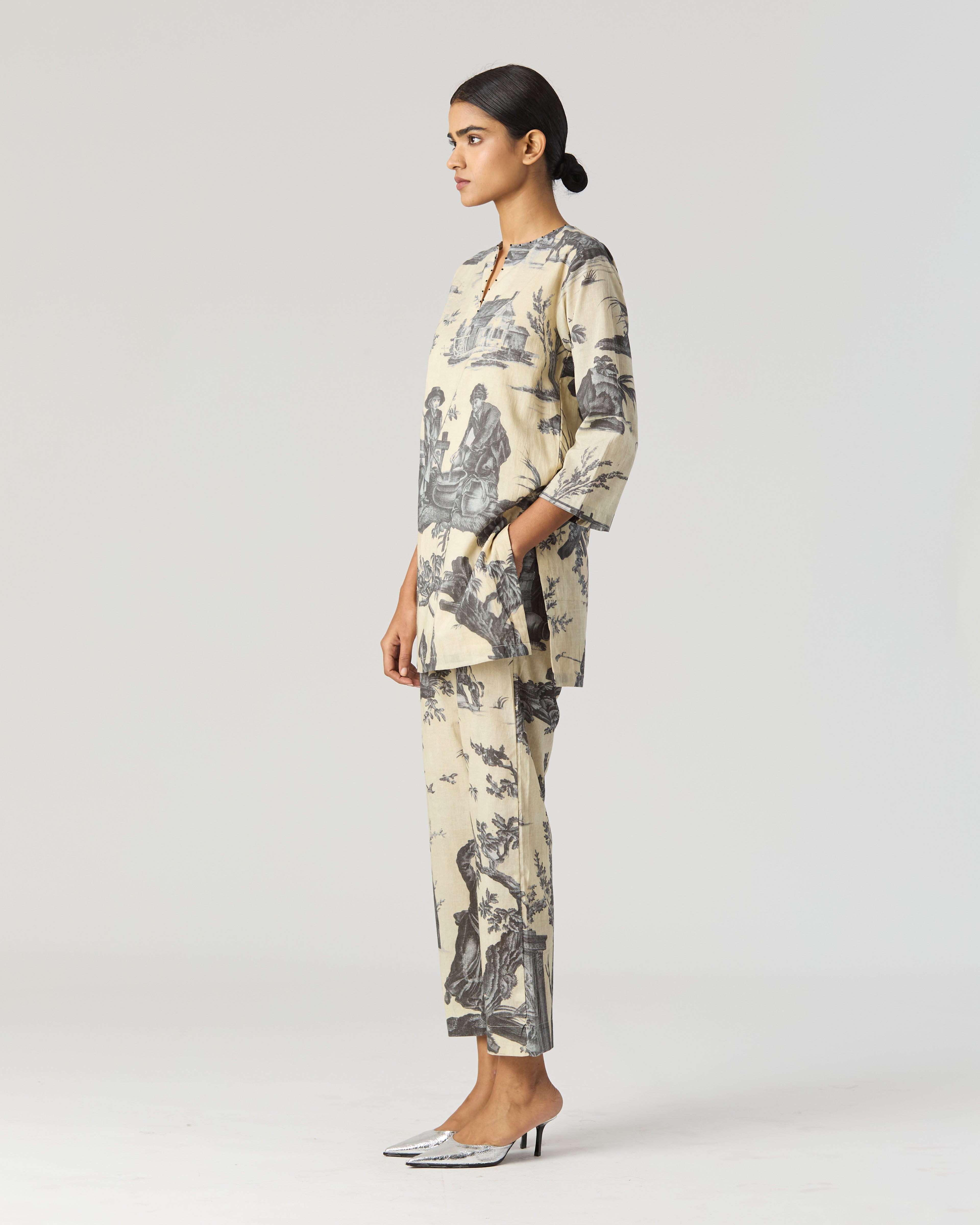 Festa Short Kurta Set