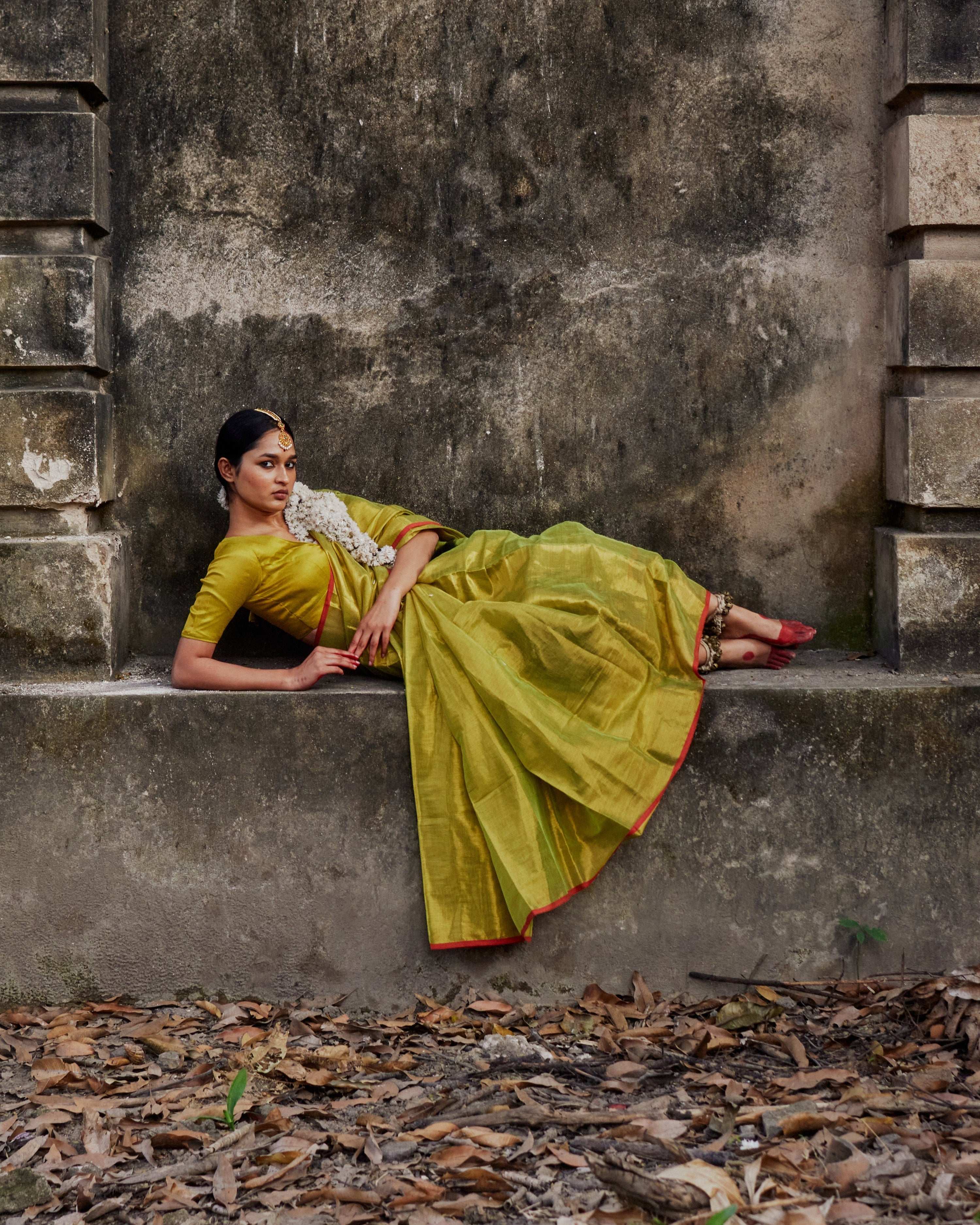 Kapittha I Neon Green Tissue Saree