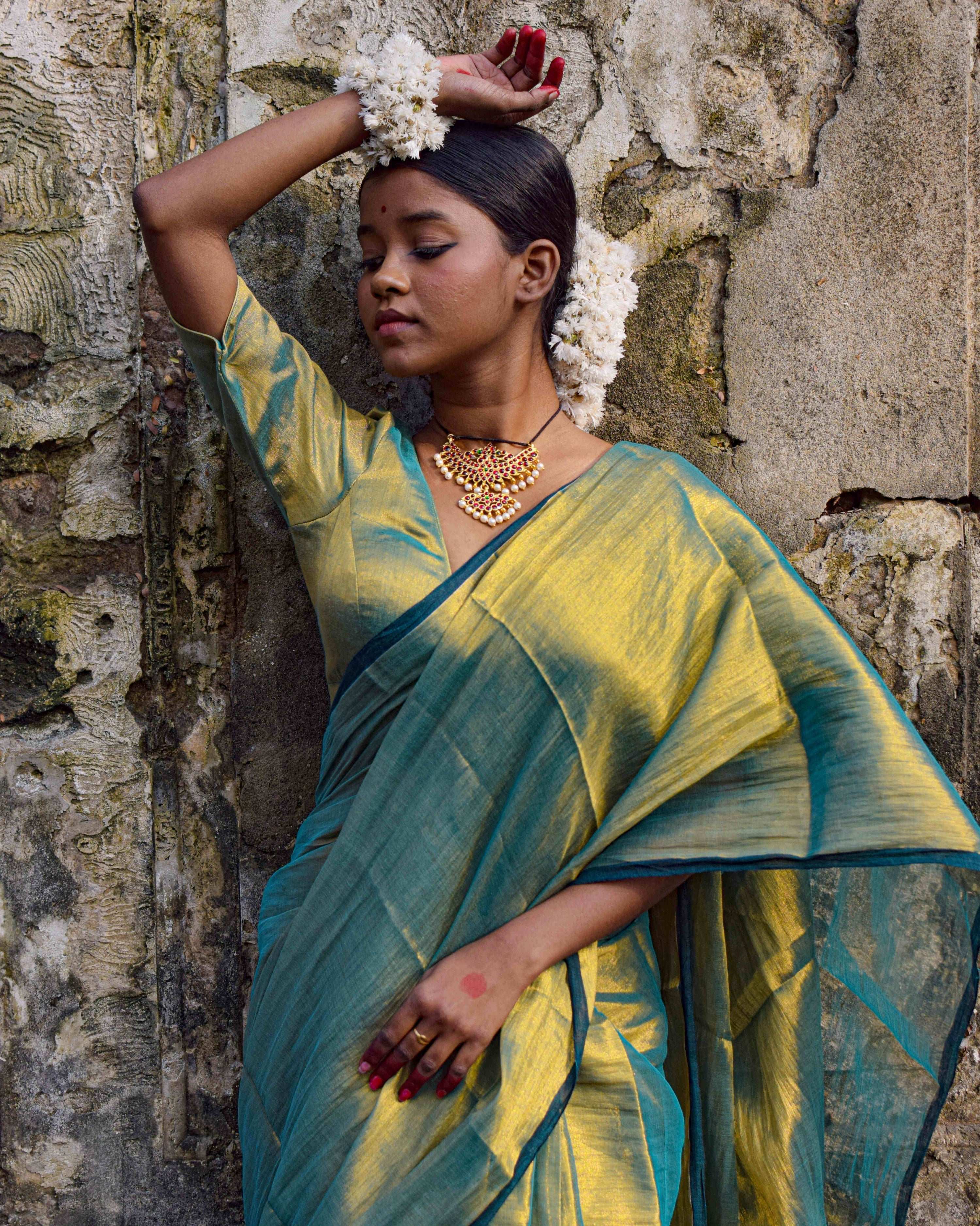 Pataka I Seagreen Dual tone Tissue Saree