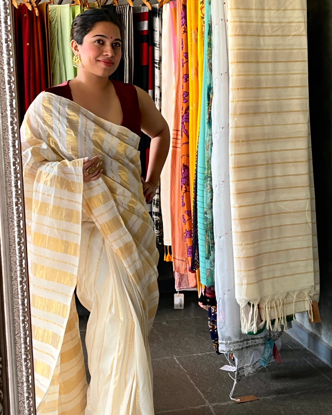 Swarnnarekha | Gold-Stripe Kasavu Saree