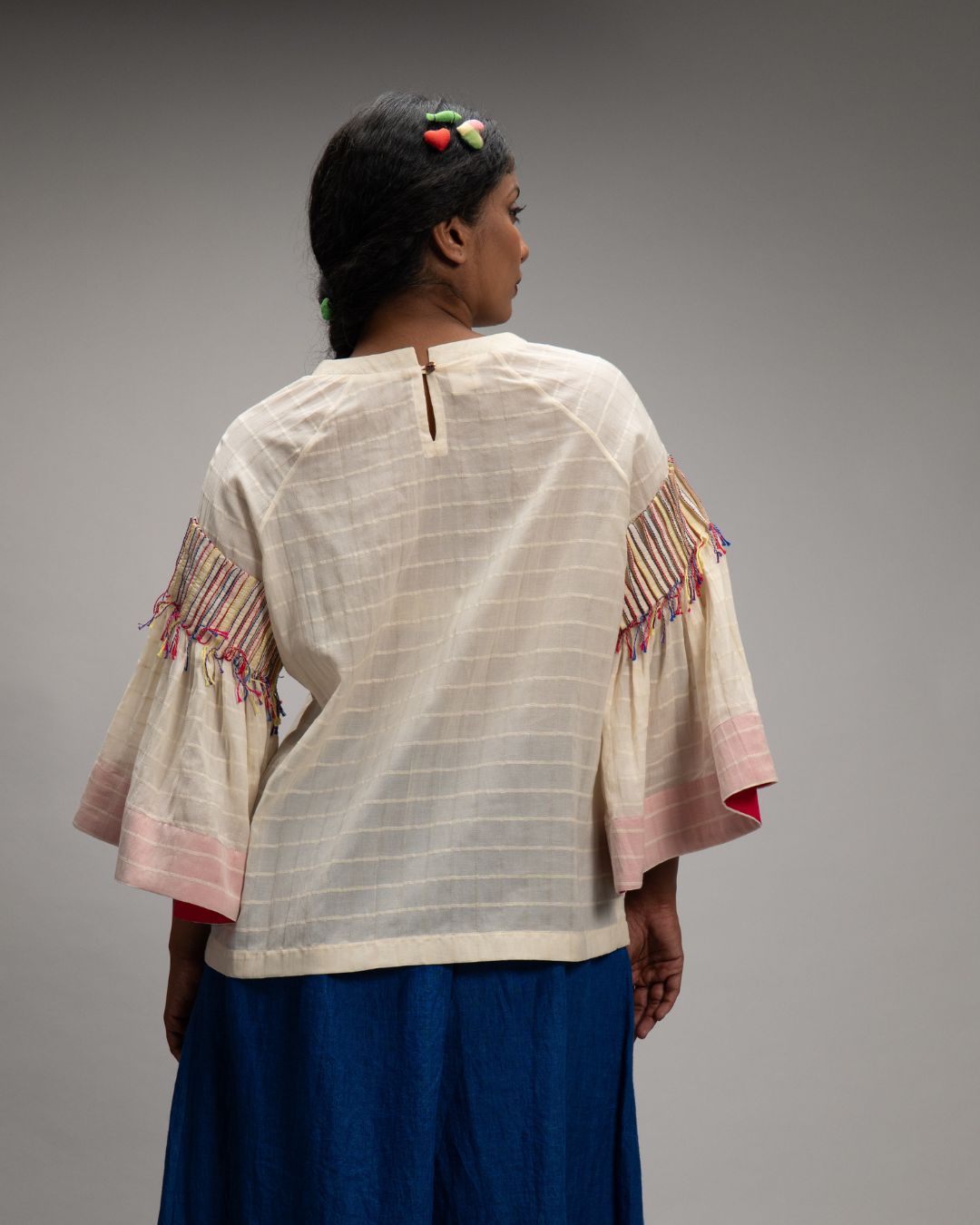 Beatrina offwhite Banana Fiber Top