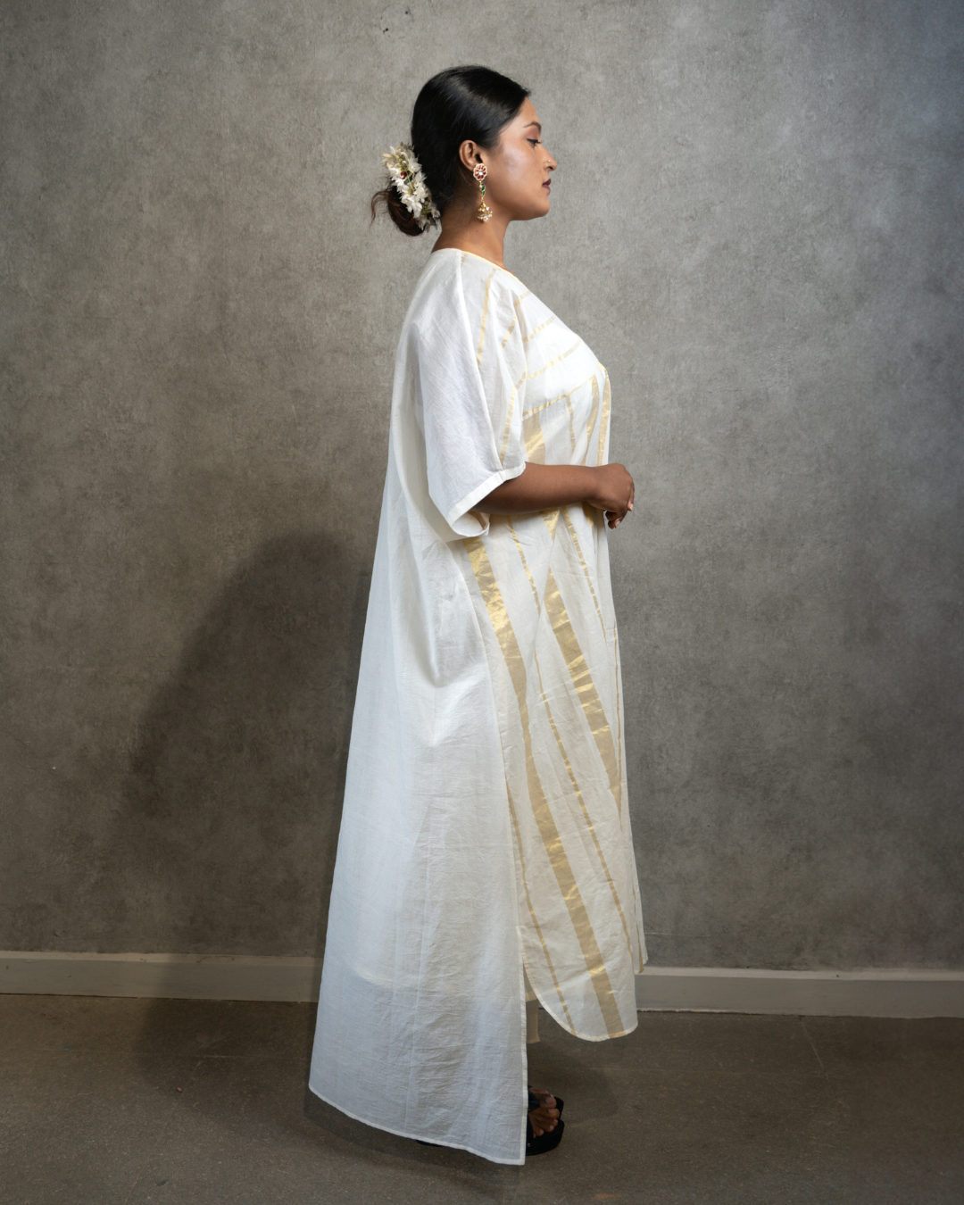 Manjari | Wide-cut Kasavu Kaftan