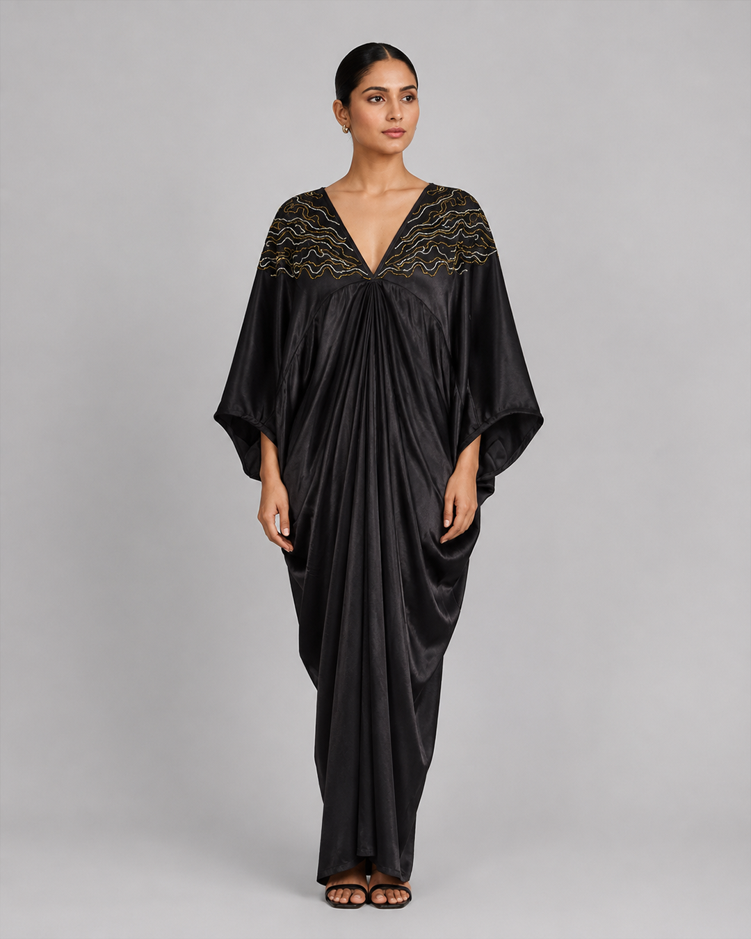 Nilavu Ruched kaftan