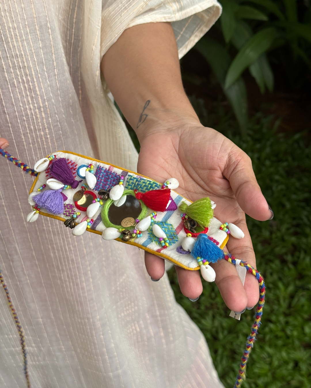 Amini Boho Off-white Handcuff