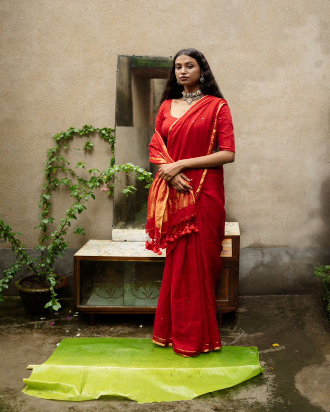 Red Raina Linen Saree