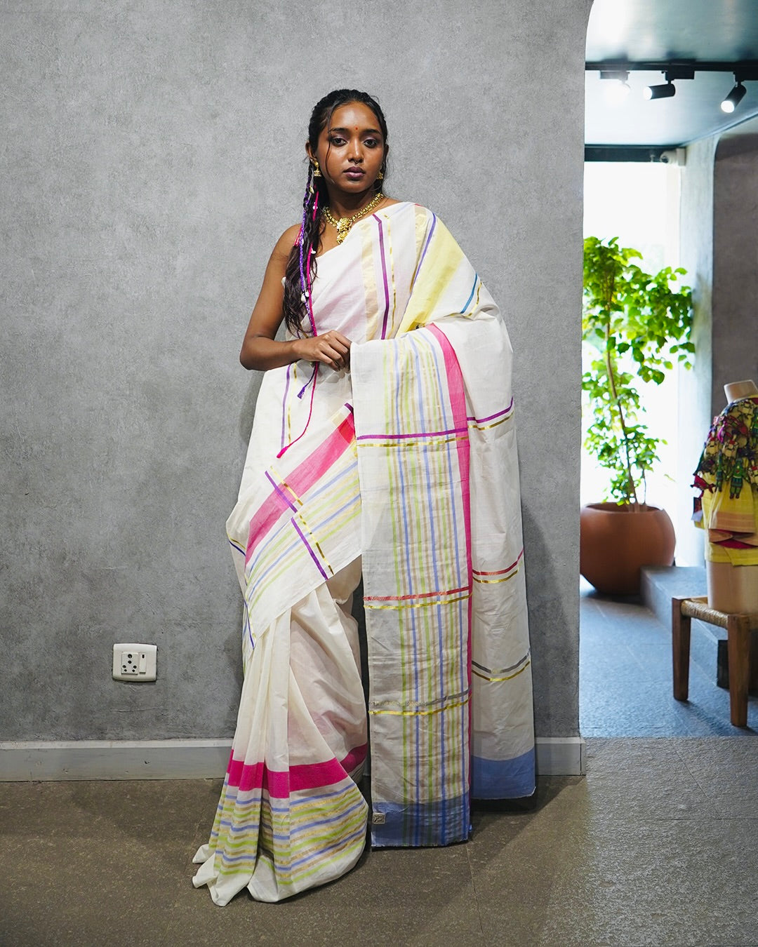 Nilambari Saree