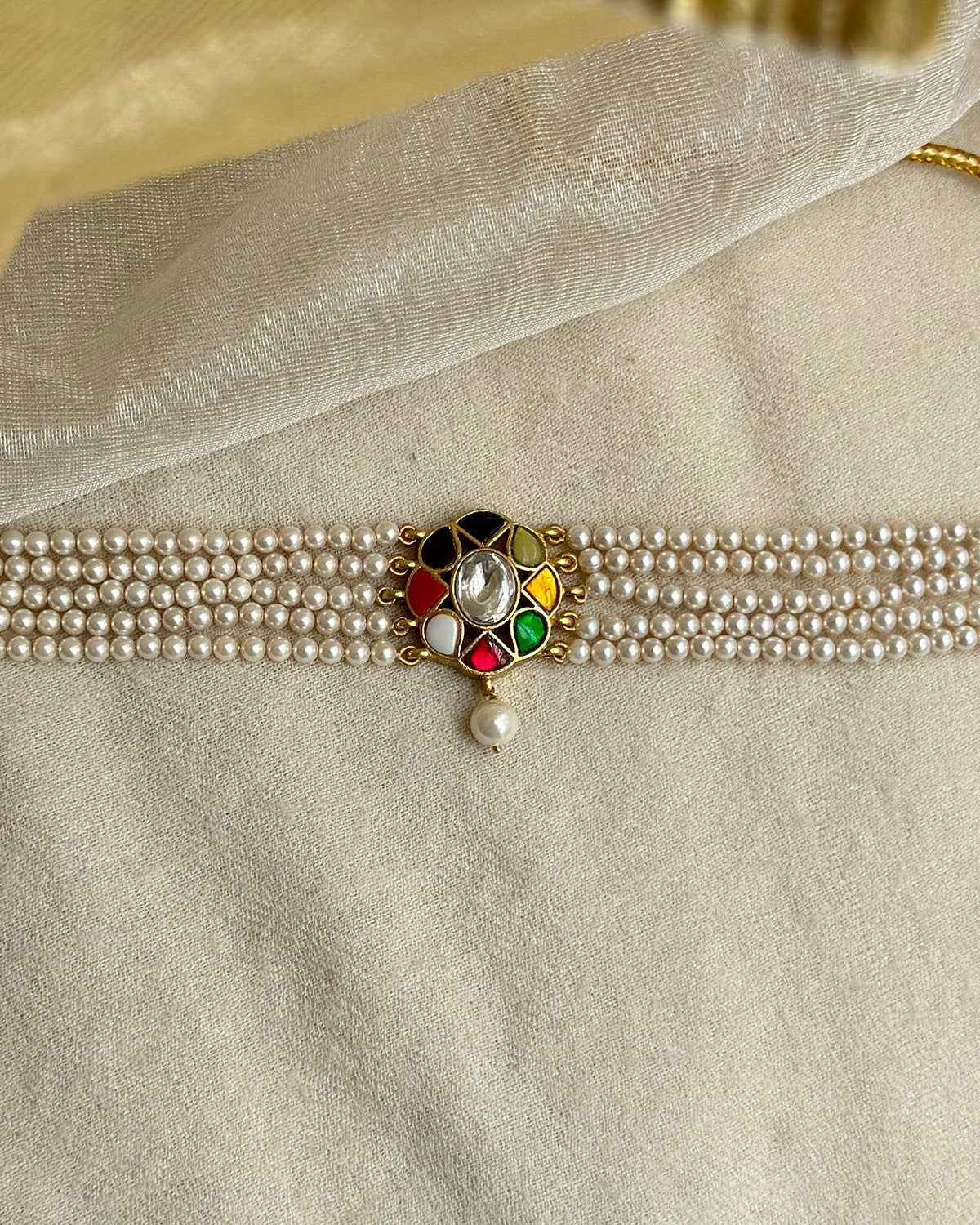 Navratna Choker