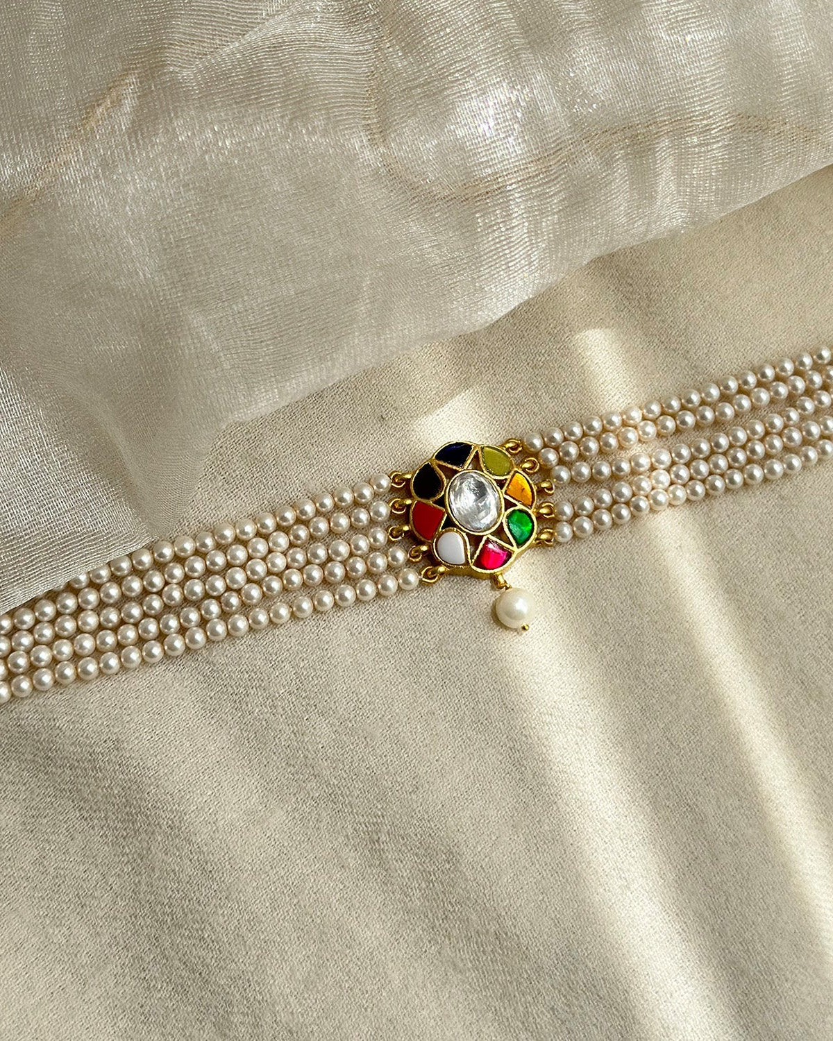 Navratna Choker