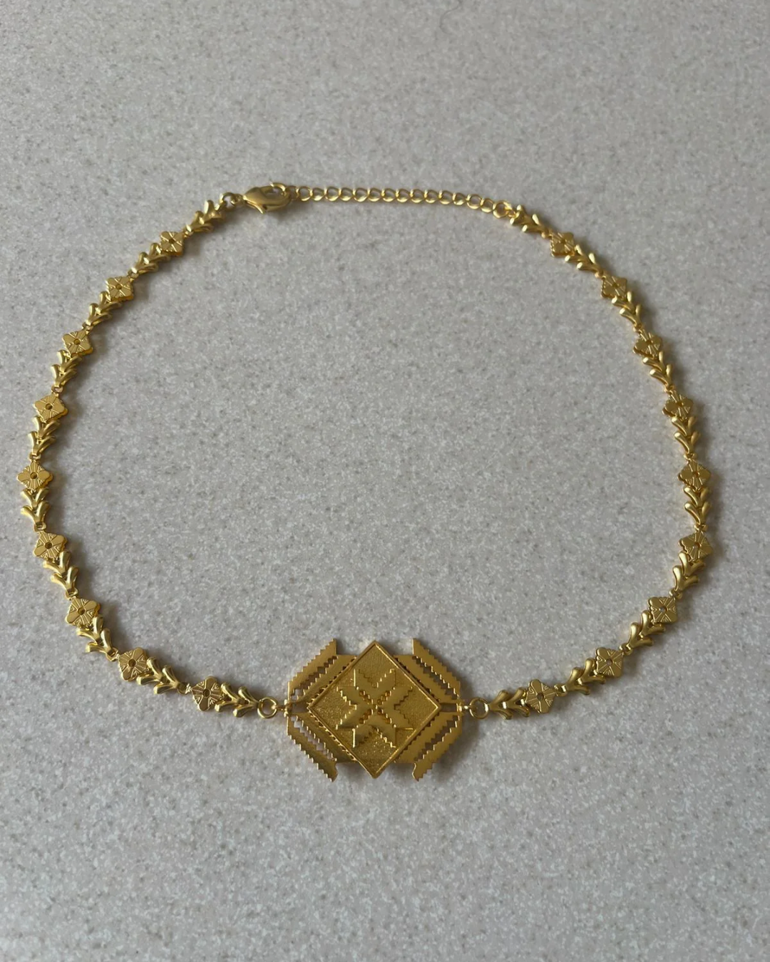 Majoon Barfi Necklace