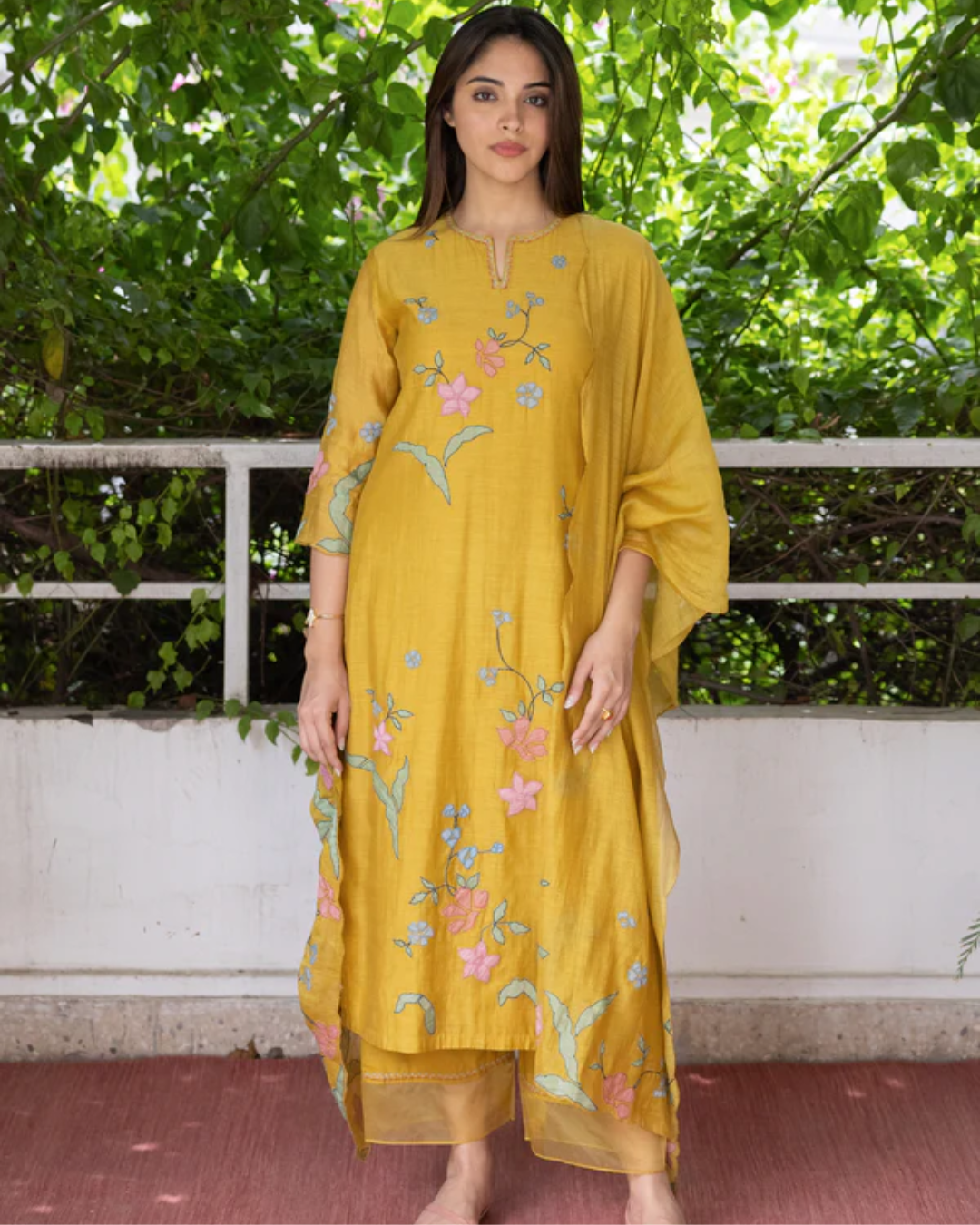 Honeycomb Applique Kurta Set